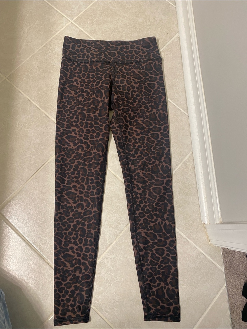 Leopard print leggings